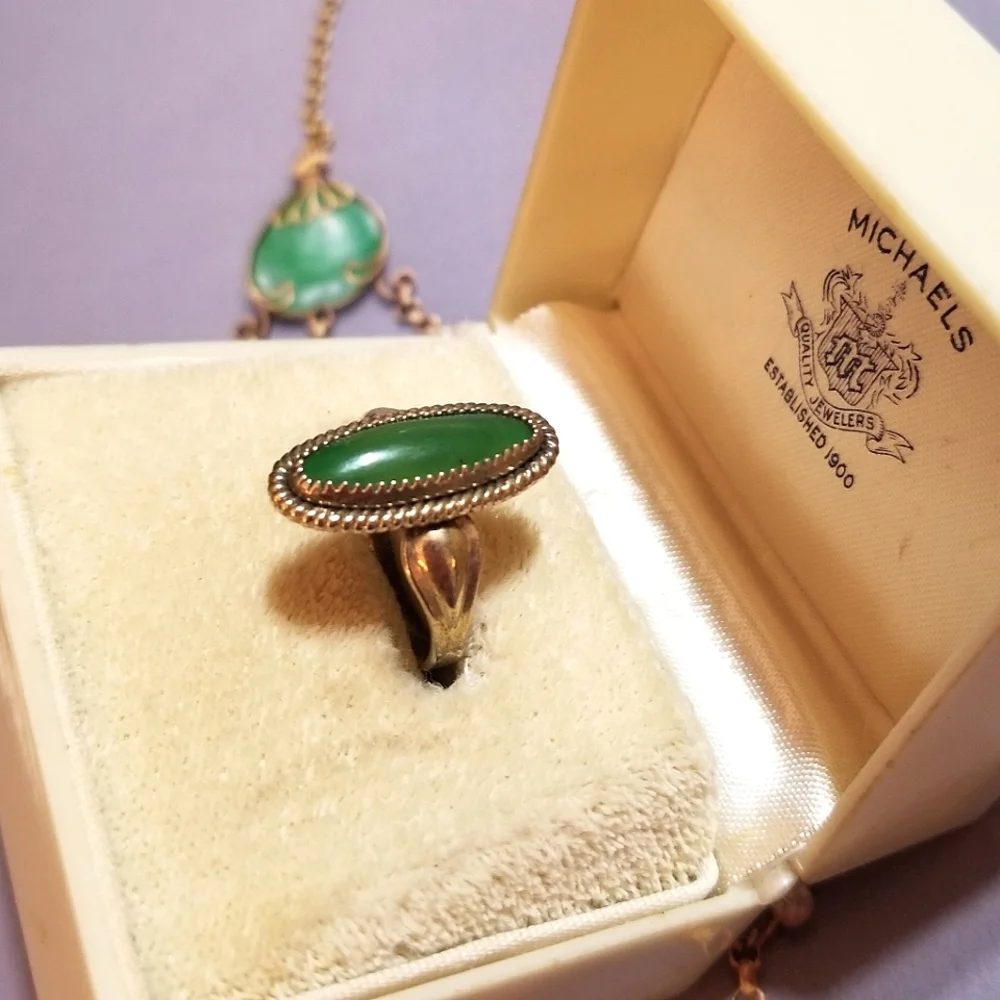 1930s Antique Pacific Jewelry Company Jade Ring - Picture 5 of 7
